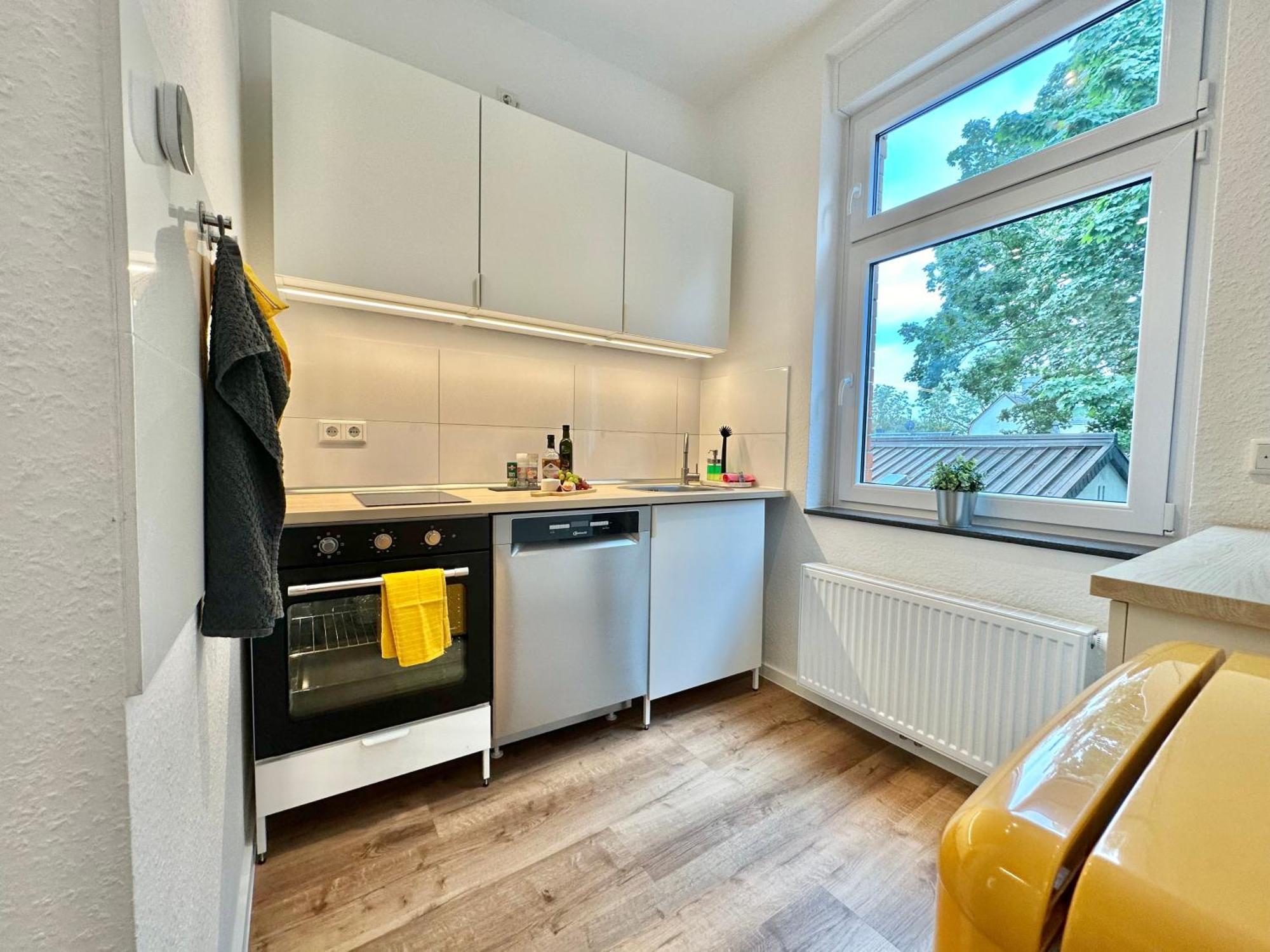 250M Rhine - Quiet Appartement Near Centralstation- Secretplace-K-111-S Koblenz  Exterior photo